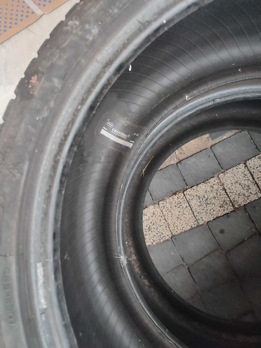 Opony zimowe Taurus 245/40/R18 , 2023r