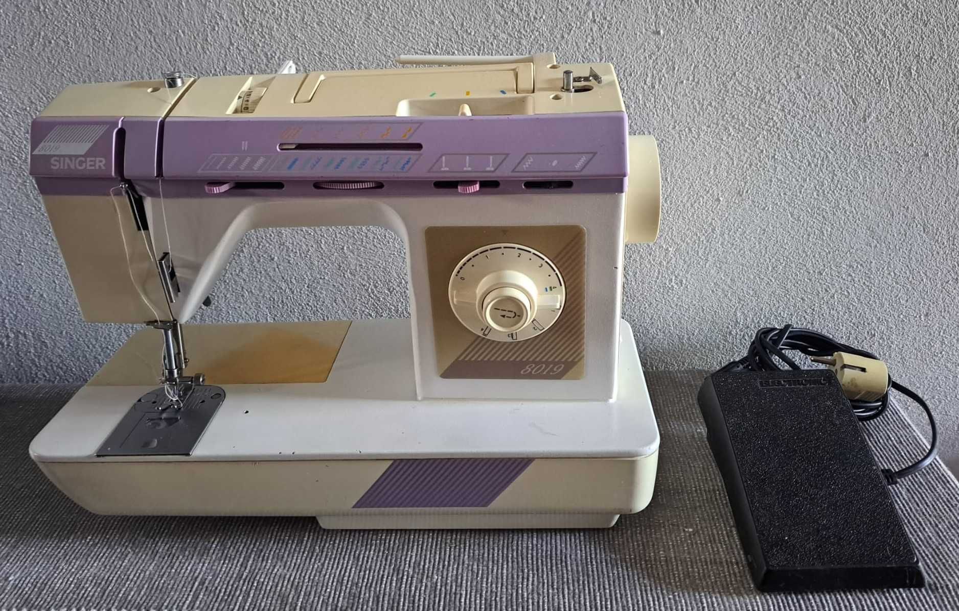 Singer Sewing Machine