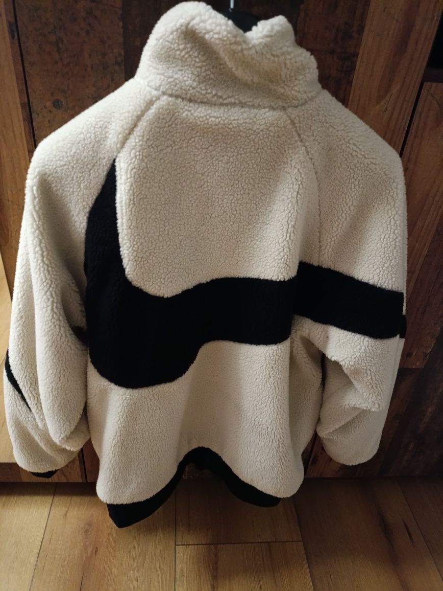 Nike Big Swoosh Reversible Boa Jacket