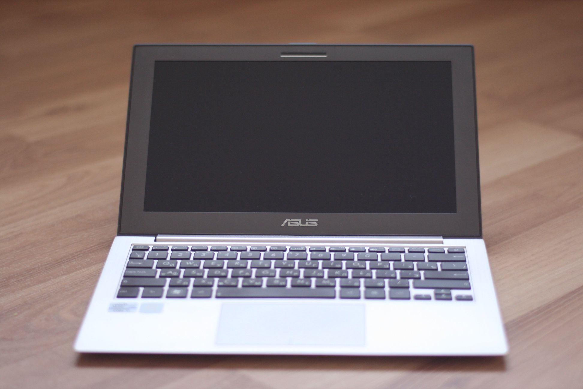 Asus ZenBook UX21A