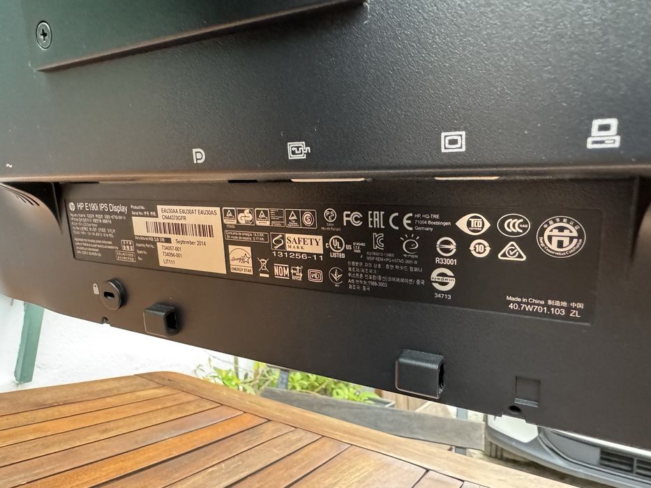 Hp EliteDisplay E190i