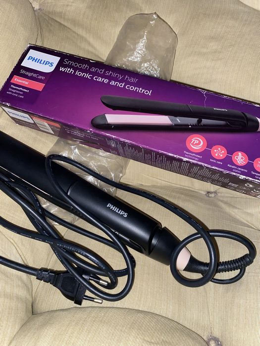 Стайлер Philips випрямляч
