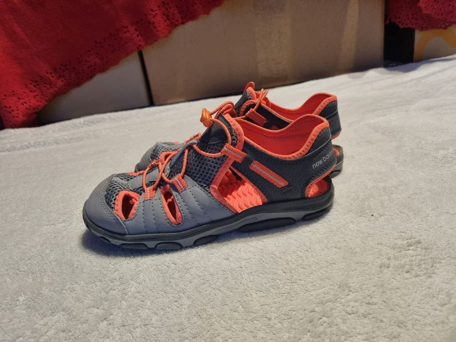 Sportowe sandały dziewczęce