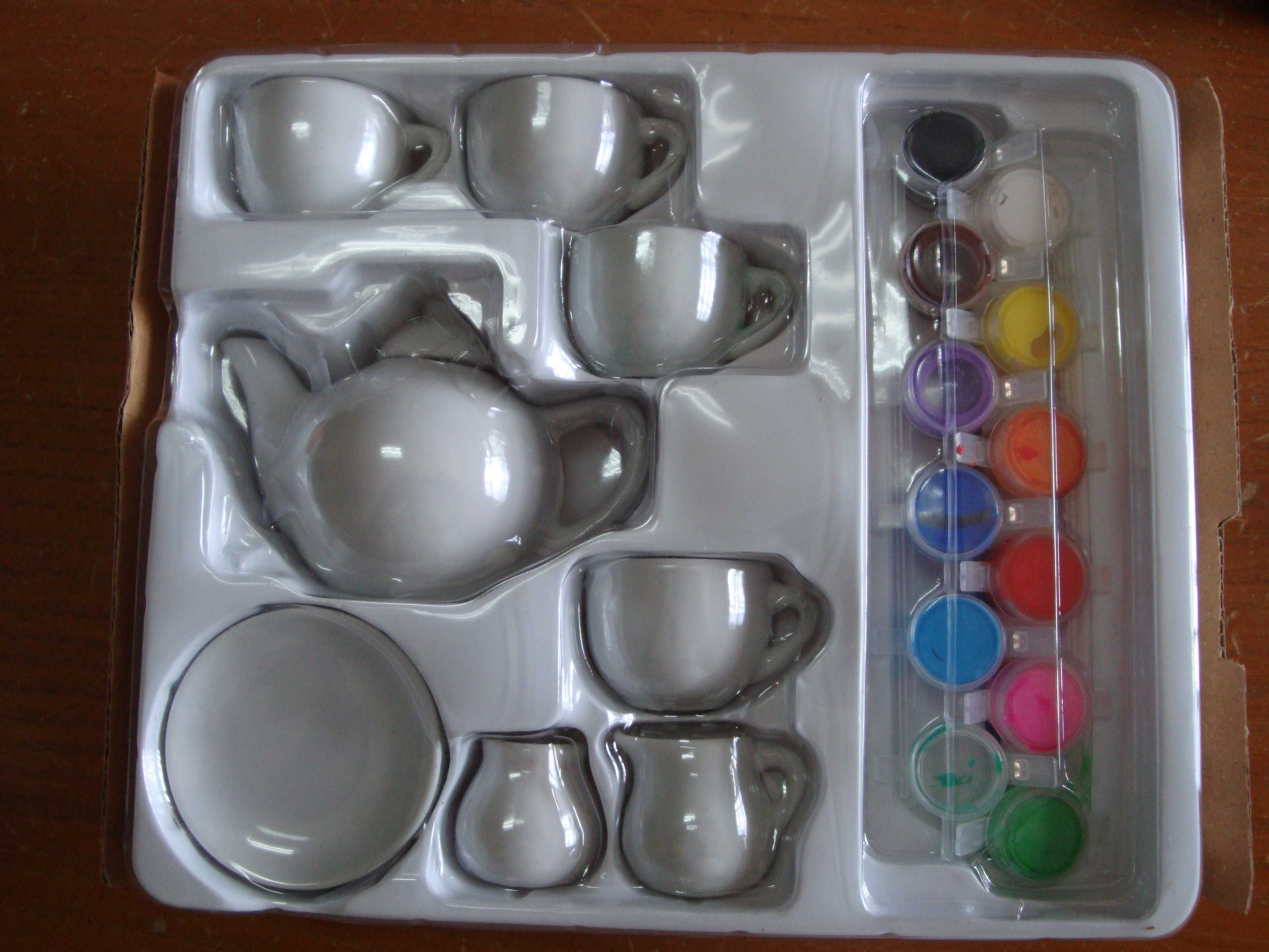 Conjunto de chá em louça para pintar para criança