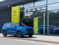 Opel Frontera Opel Frontera Elektryczny Dostępny od ręki