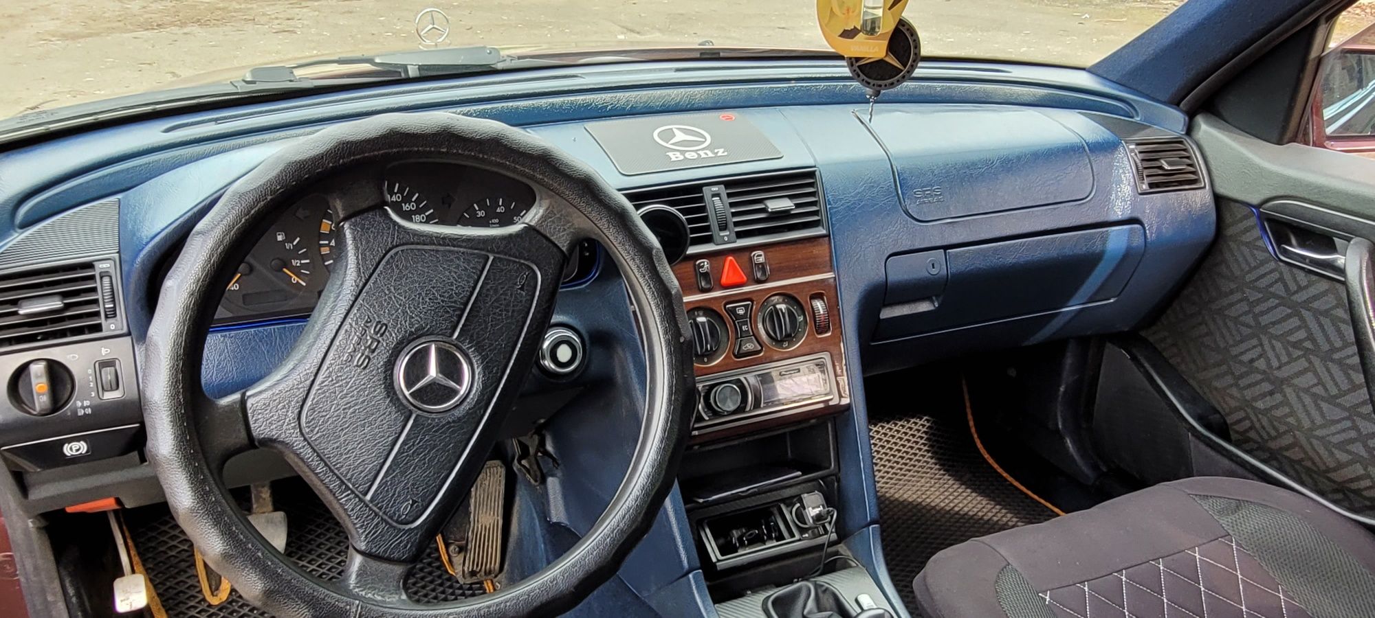 Mercedes Benz w202
