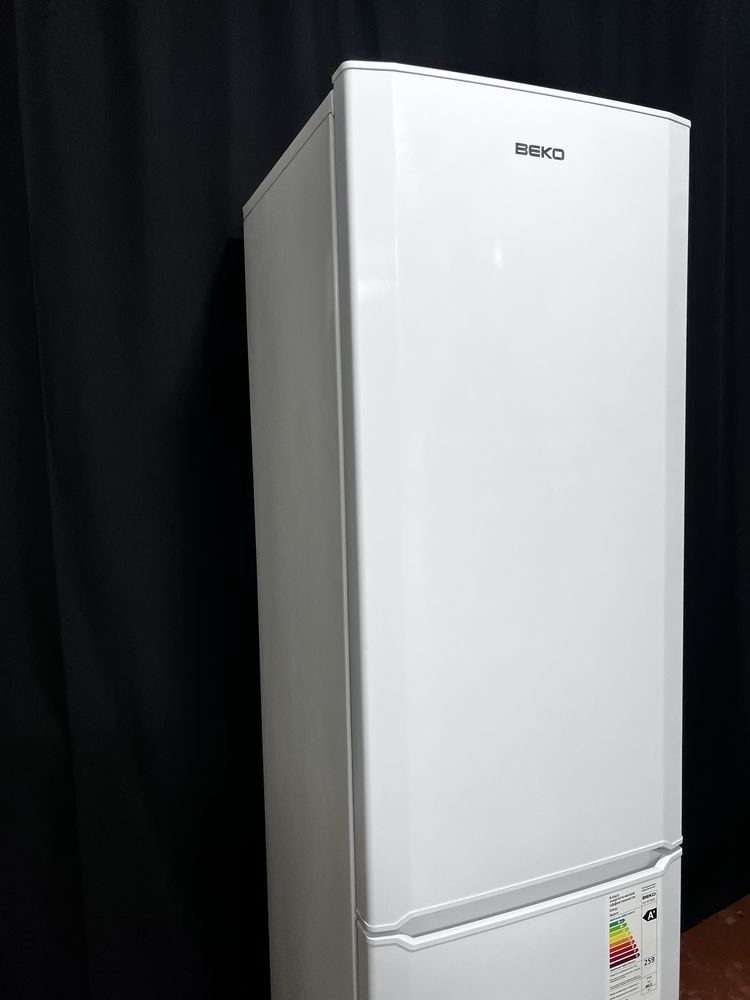 Класс А+ узкий холодильник BEKO cs331020. Доставка бесплатно