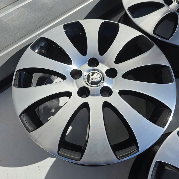 Skoda Superb II Octavia II Iii IV Yeti Karoq 5x112 17'' ET49 4X