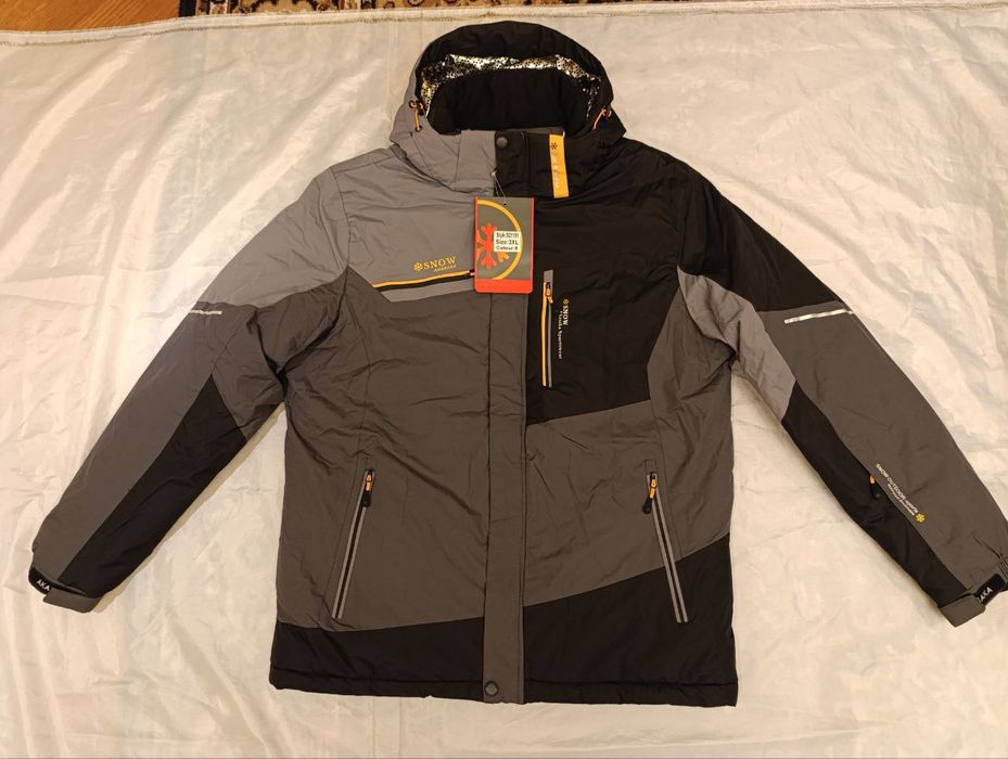 Зимова чоловіча куртка