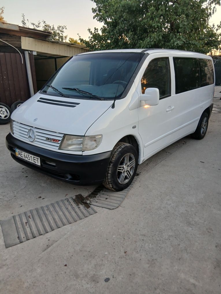 Продам  Мерседес вито 638
