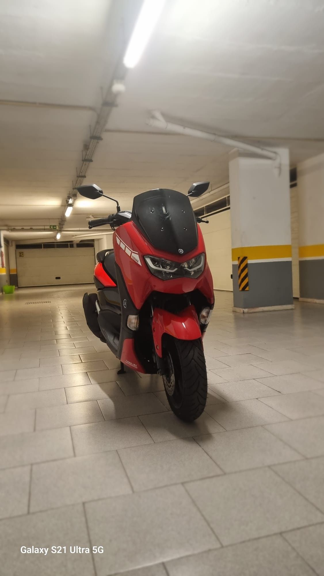 Yamaha Nmax 125 impecável