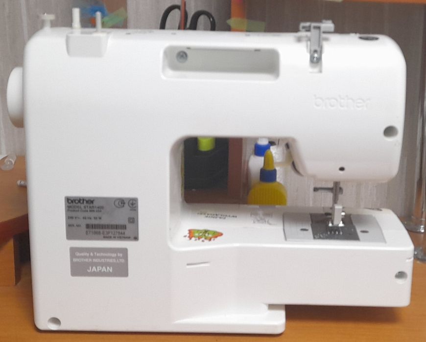 Швейна машина BROTHER STAR 1400