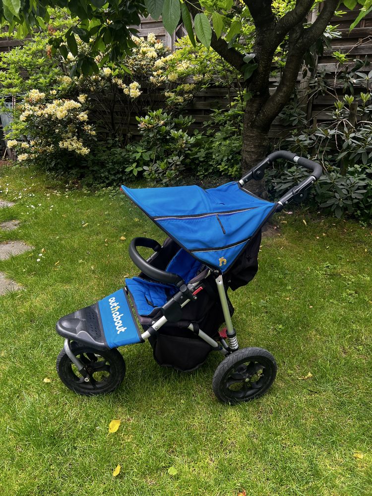 Wózek spacerowy trójkołowy biegowy nipper out n bout