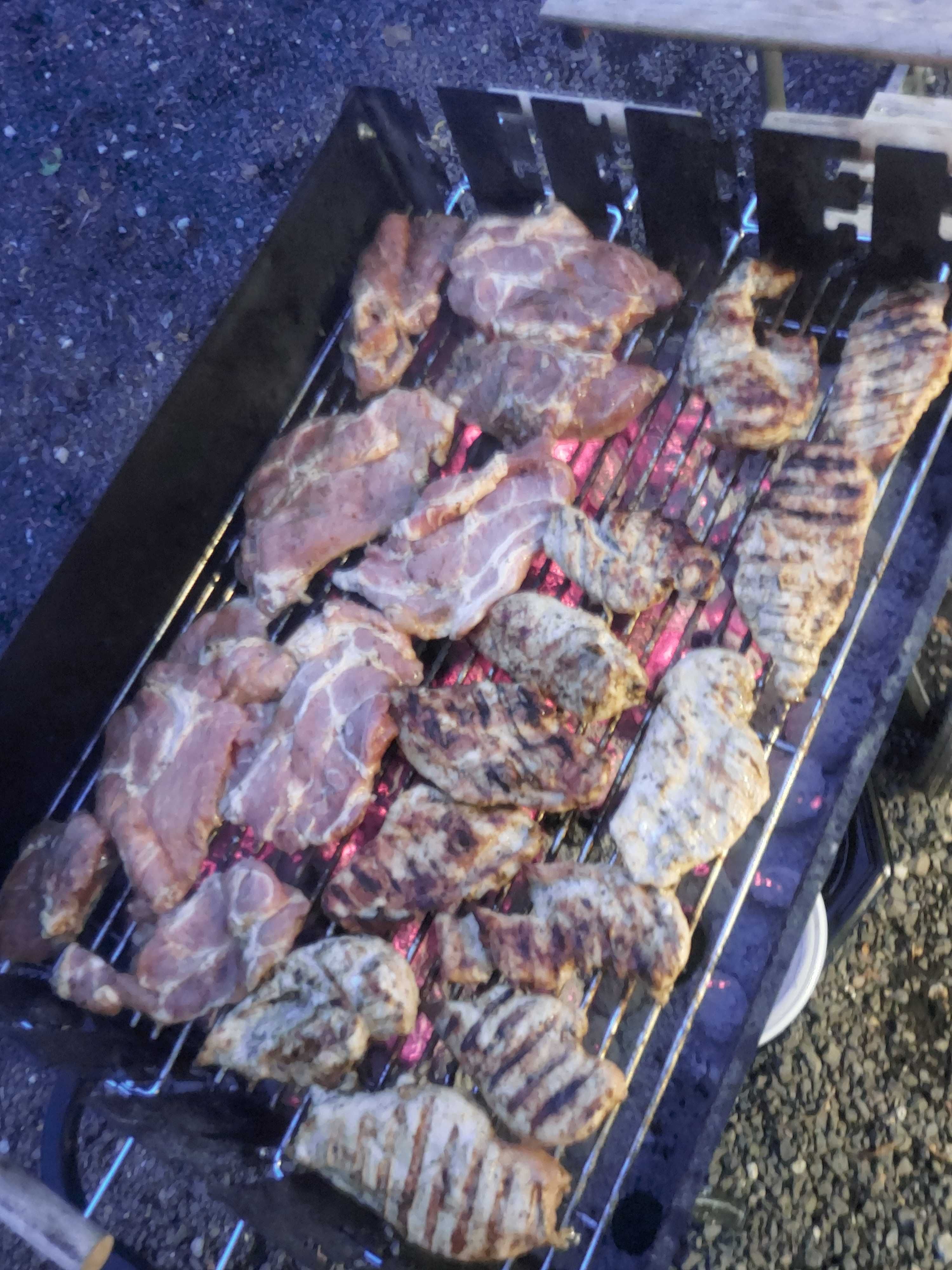 Catering  grill , rodzinne imprezy , garmażerki itp.