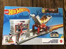 Nowy Hot Wheels Blaze Blast