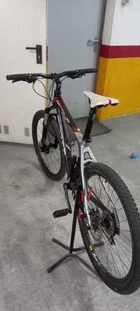 Bicicleta Scott Scale full carbon M 26
