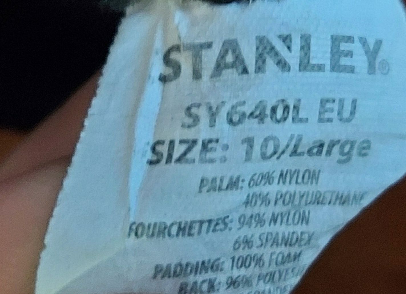 велоперчатки фірми Stanley 

Стан хороший 

Розмір: L

Замір по велико