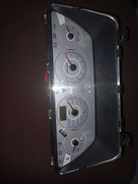 Панель приборов ВАЗ 2110