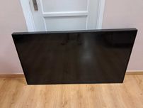 Monitor Profissional 55” Ultra High Brightness – Ecrã partido