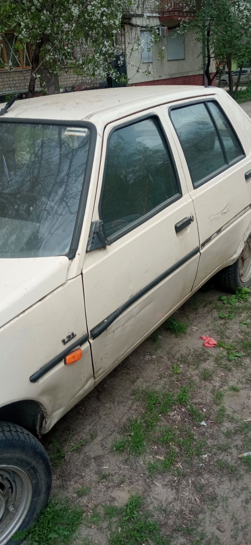 Продам Славута, 1,2  2003р, пробіг 75т, ціна 650уе торг, м. Ізюм,