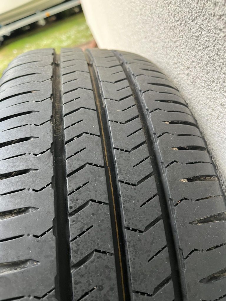 Koła opony felgi mercedes Vito 195/60 R16C NEXEN Roadian CT8