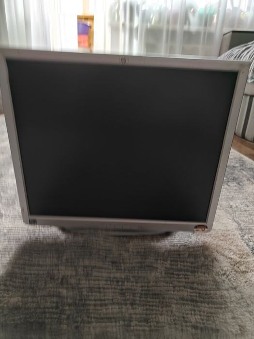 Монітор для комп'ютера HP L1940T HSTND-2B02