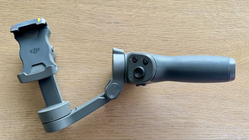 Dji Osmo Mobile 3 Combo - gimbal pełny zestaw w bdb stanie