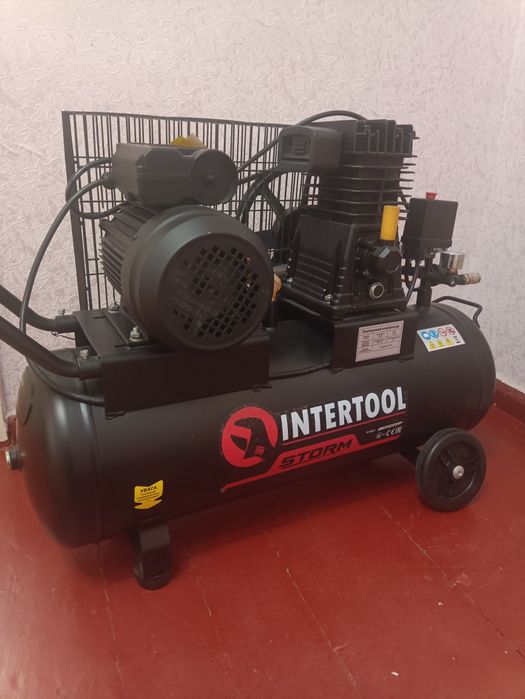 Компрессор ременной Intertool PT-0011