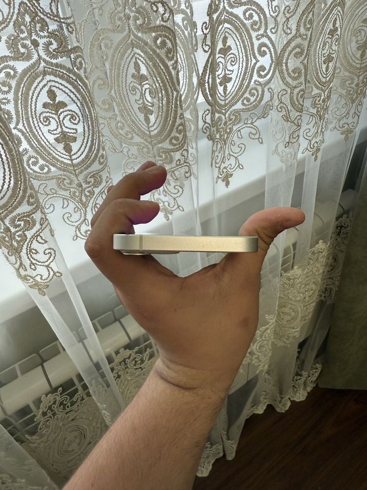 iPhone 13 128 gb White