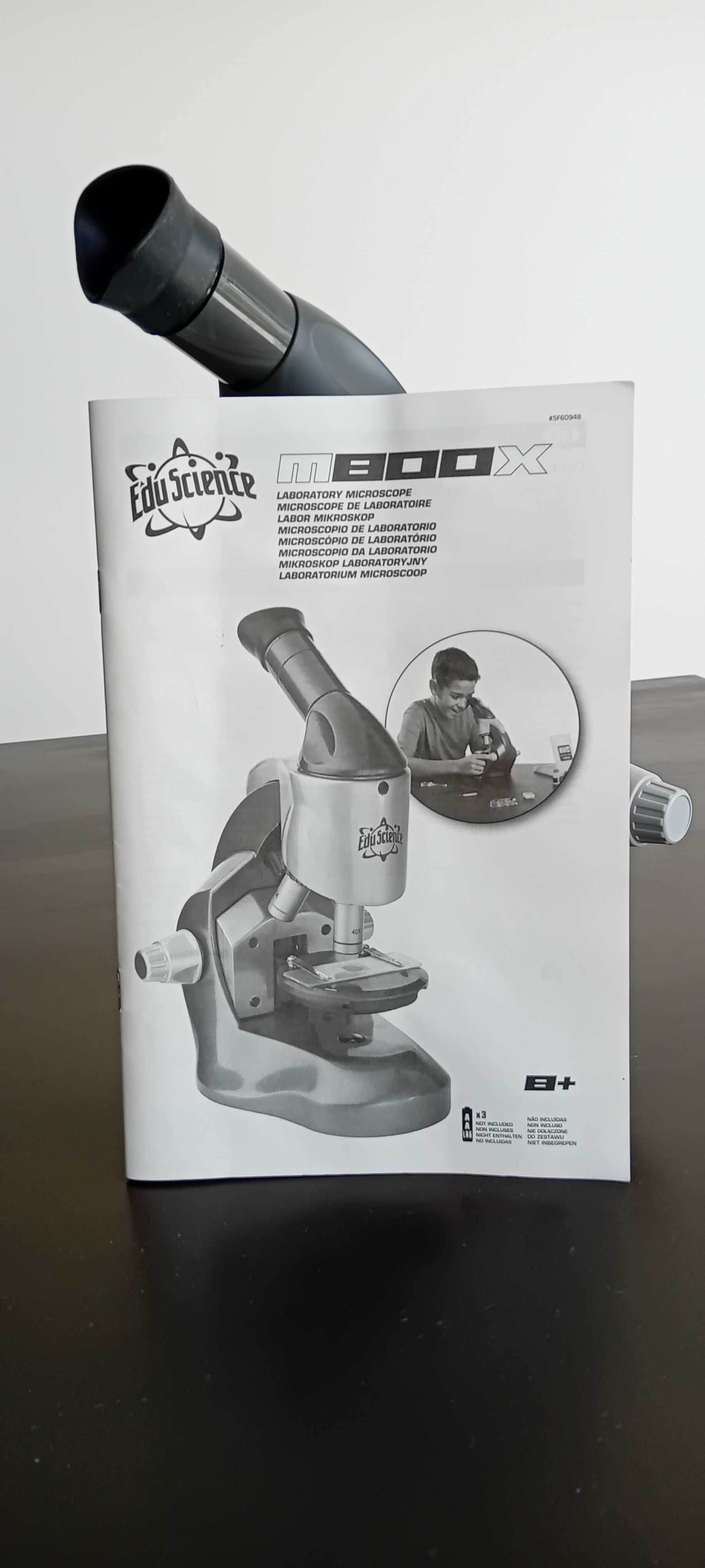 Microscópio para crianças