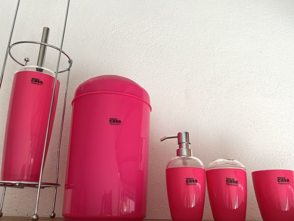 Conjunto de casa de banho rosa - Espaço Casa