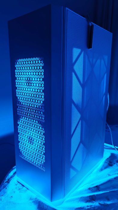 Ігровий Міні-ПК Білий i5-14600K 32GB DDR5 Водянка ASRock B760I 1tb 2K