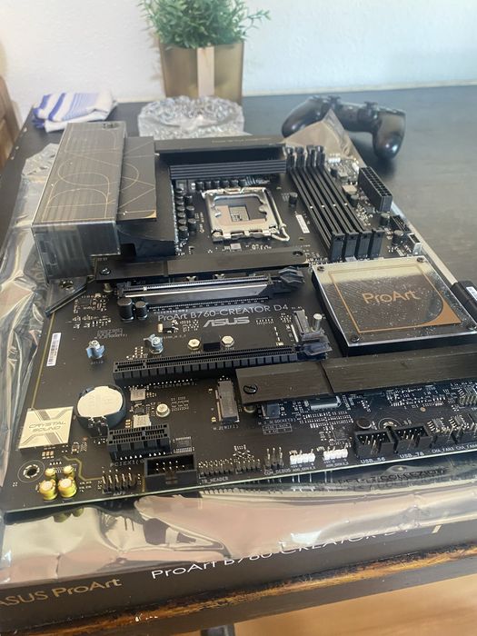 Asus ProArt B760 creator ddr4