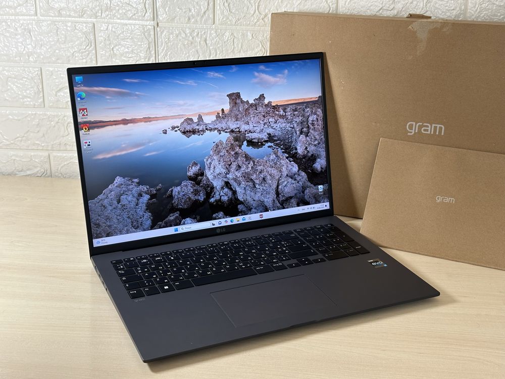 Новий! 2K 17 дюймів! i7-1360P (12 ядер!) LG Gram, 16/512gb