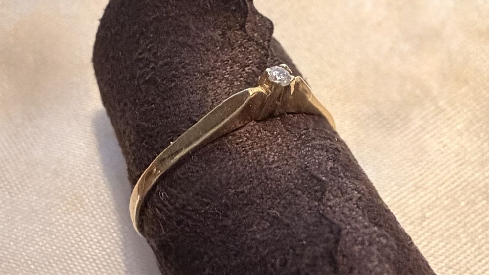 Anel de ouro 1,33gr