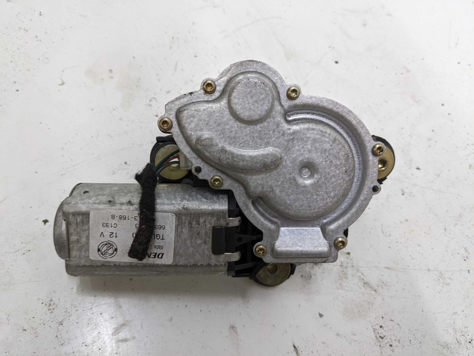 Fiat Stilo HB Silniczek Wycieraczki Tylnej Tył T