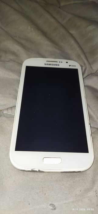 Віддам дисплейний модуль з корпусом samsung i9060/ds з чохлом