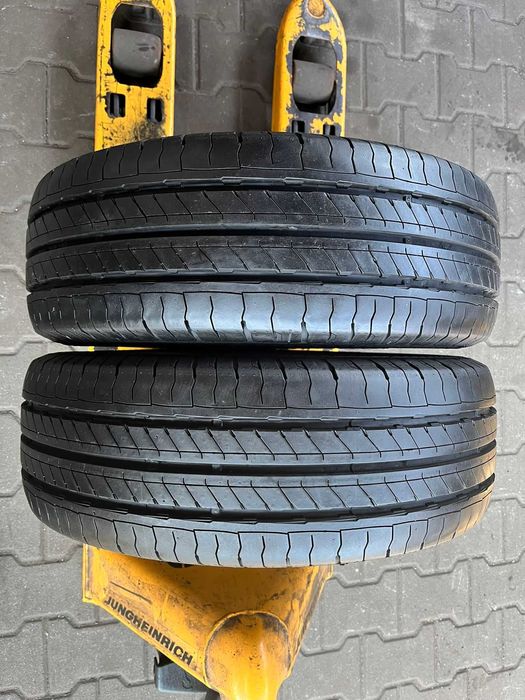 Opony letnie Continental Van Ultra 215/65 R15C DOT23 #2392