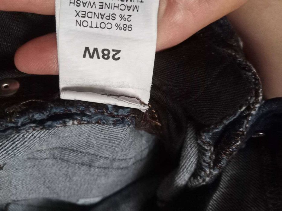 Продам джинси 28 ро