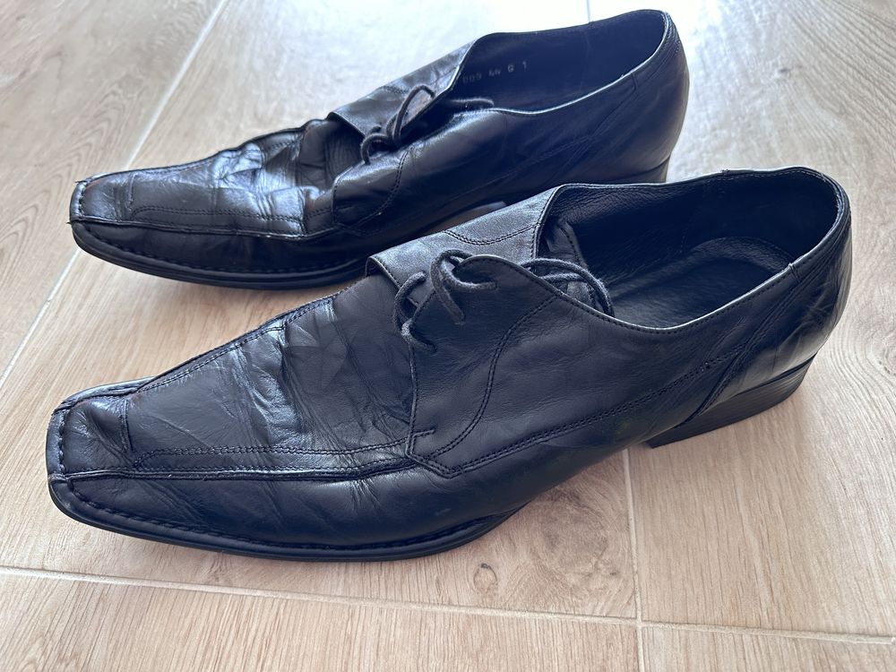 Eleganckie skórzane czarne buty  r. 44 bardzo ładne okazja