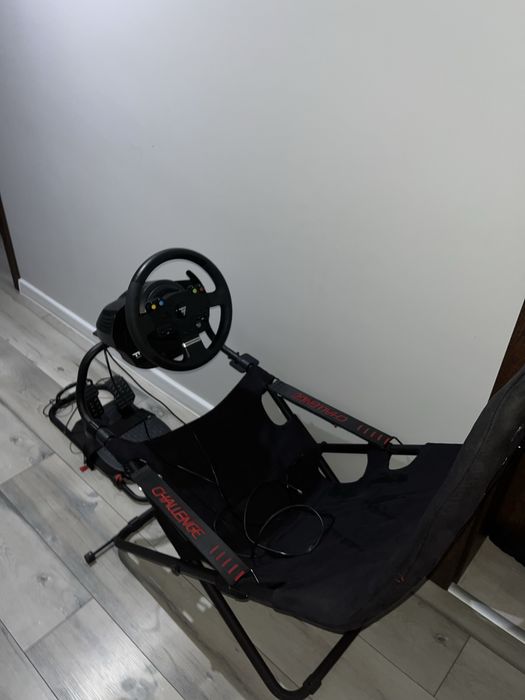 Siedzenie/stelaz playseat challange thrustmaster logitech moza fanatec