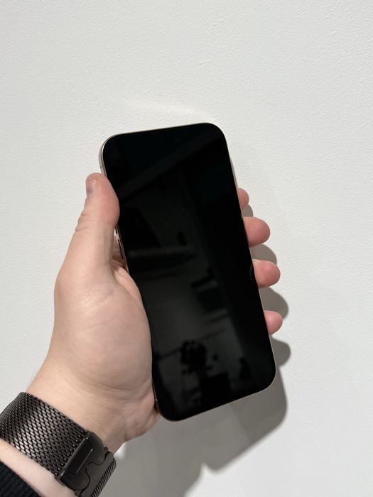 Apple iPhone 16 Pro Max 256Gb. ( Desert Titanium )