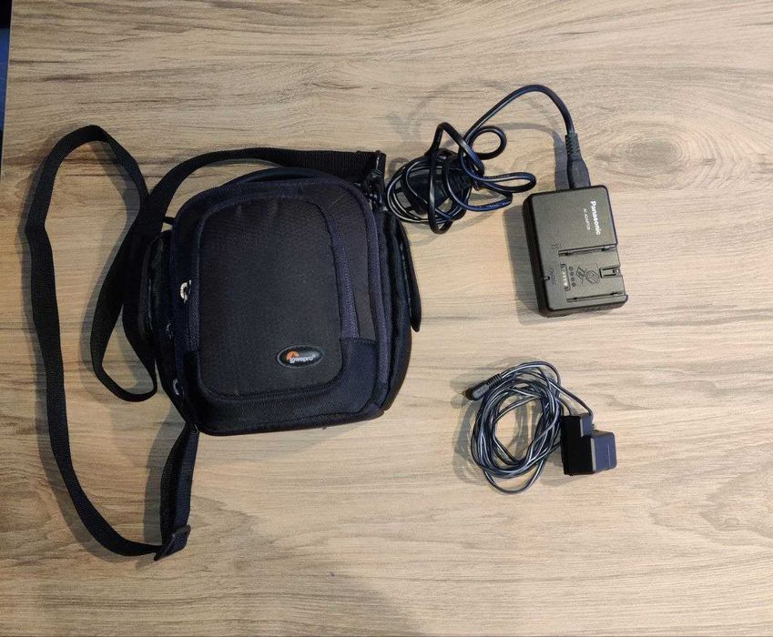 Відеокамера Panasonic SDR-H40