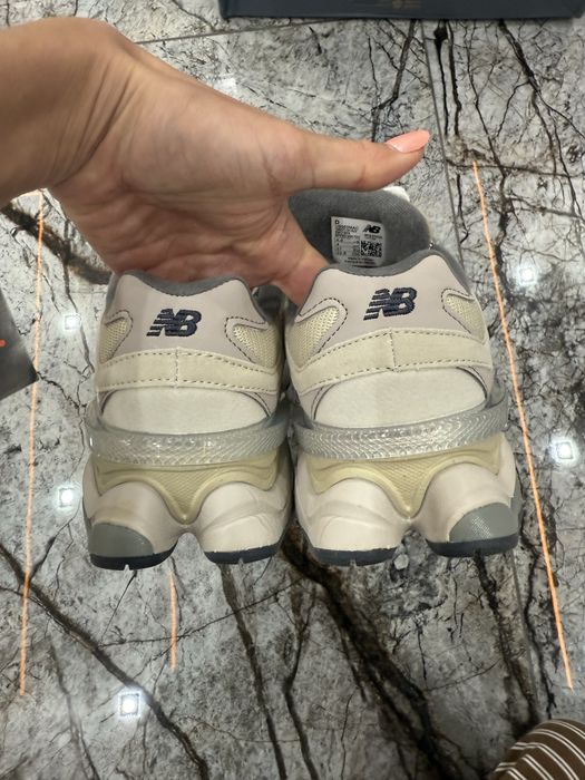 New Balance 9060 damskie 36 bezowe nowe