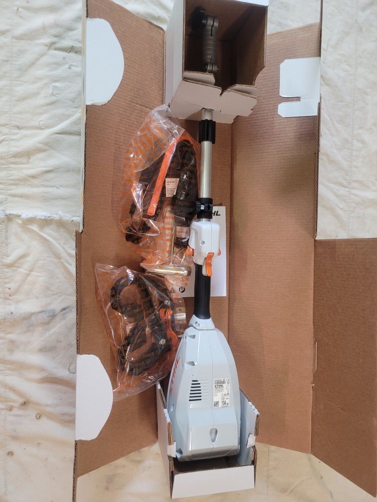 Sprzedam kombi motor akumulatorowy stihl KMA 80r
