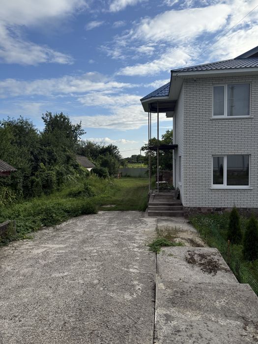 Житловиий будинок загальною площею 133 кв. м в с.Новосілки БоярськаОТГ