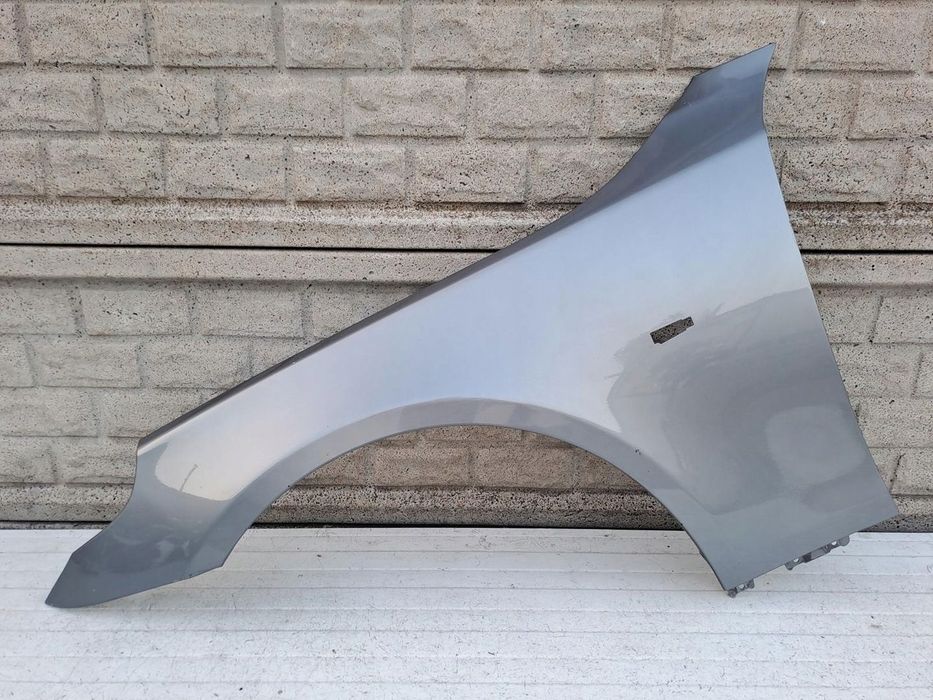 BMW 5 V E60 E61 2003-2010 BŁOTNIK PRZEDNI LEWY