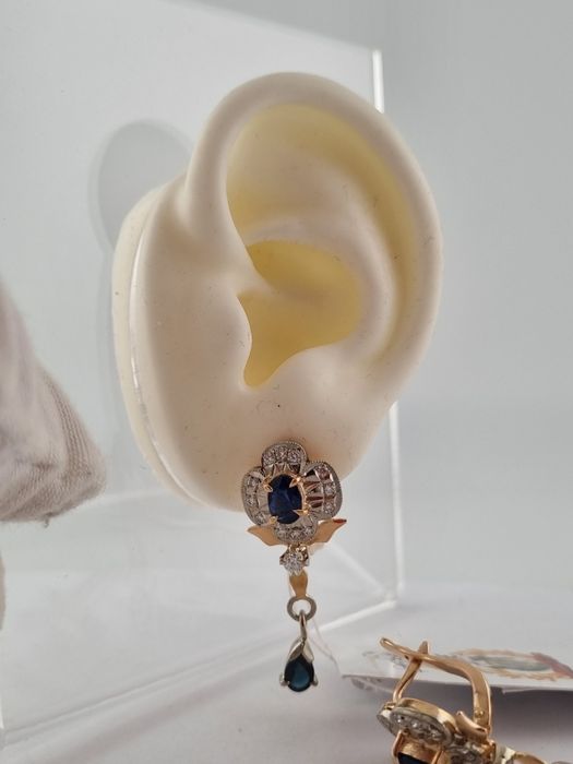 Золотые серьги  кольцо с бриллиантами и сапфирами