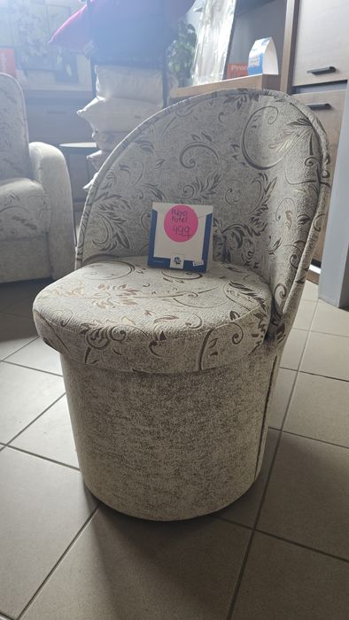 Mikro fotel pufa ze schowkiem siedzisko