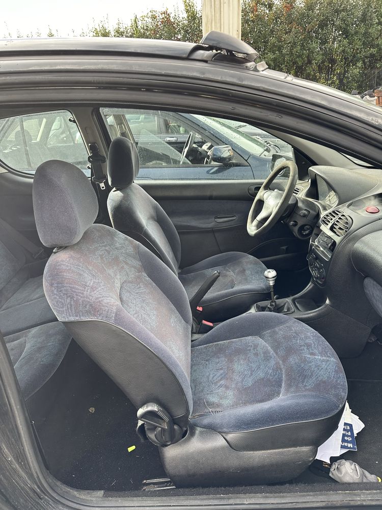 Peugeot 206 1.1 3p viatura para venda de peças